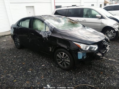 Nissan Versa 2021