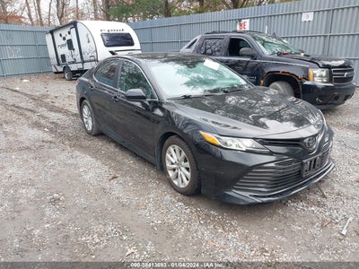Toyota Camry 2019