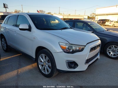 Mitsubishi Outlander sport 2014