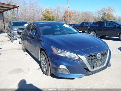 Nissan Altima 2020