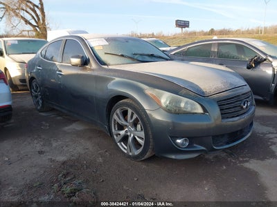 Infiniti M37 2011