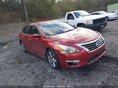 Nissan Altima 2015
