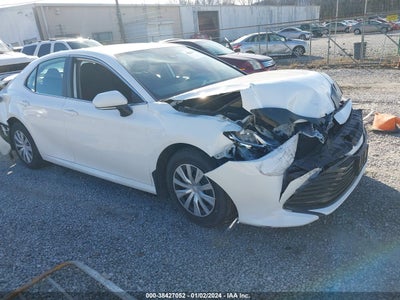 Toyota Camry 2019