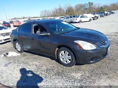 Nissan Altima 2010