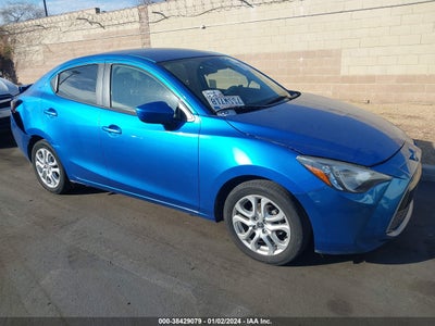 Scion Ia 2016