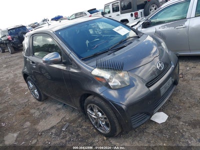 Scion Iq 2014