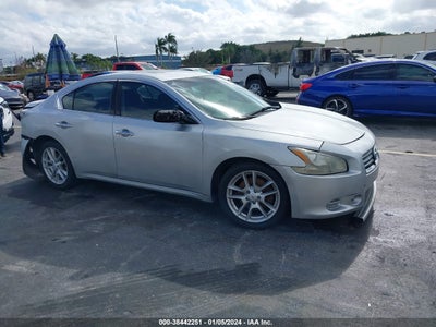 Nissan Maxima 2014