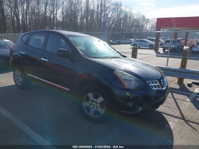 Nissan Rogue select 2015