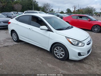 Hyundai Accent 2013