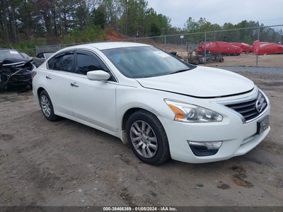 Nissan Altima 2015