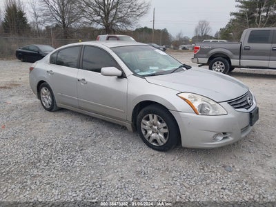 Nissan Altima 2012