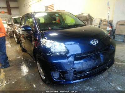 Scion Xd 2012