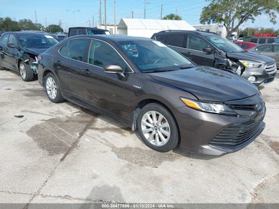Toyota Camry 2018