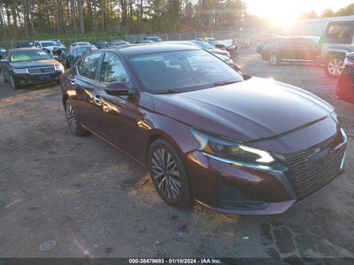 Nissan Altima 2023