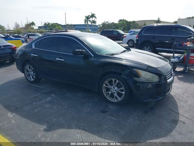 Nissan Maxima 2013