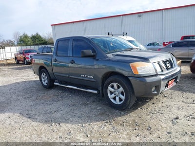 Nissan Titan 2011