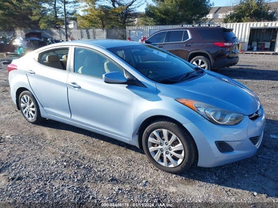 Hyundai Elantra 2012