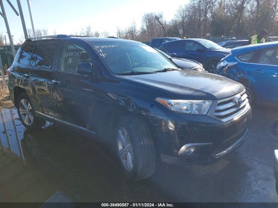 TOYOTA HIGHLANDER 2013