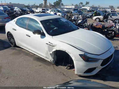 Maserati Ghibli 2022