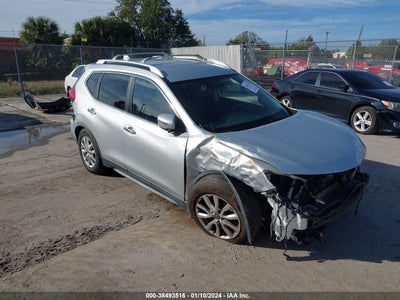 NISSAN ROGUE 2017