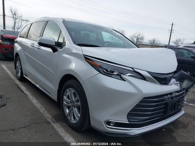Toyota Sienna 2024