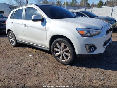 Mitsubishi Outlander sport 2015