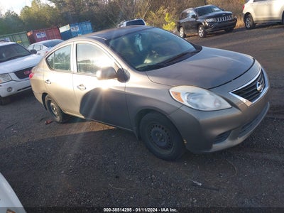 Nissan Versa 2012