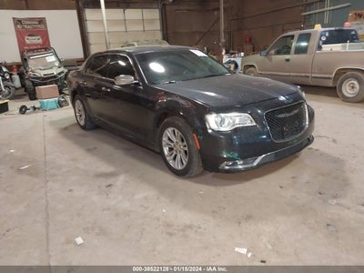 Chrysler 300 2016