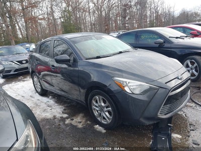 Scion Ia 2016