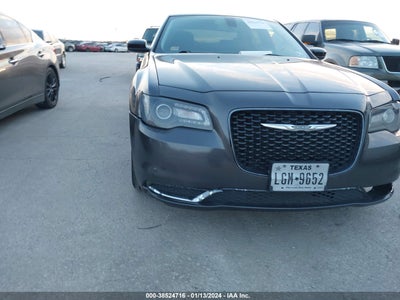 Chrysler 300 2018