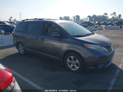 Toyota Sienna 2015