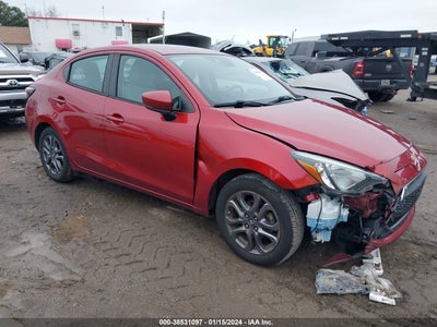 Toyota Yaris 2019