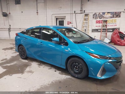 Toyota Prius prime 2019