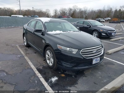 Ford Taurus 2015