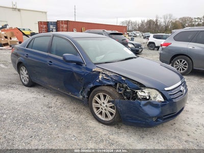Toyota Avalon 2006