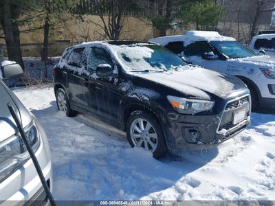 Mitsubishi Outlander sport 2015