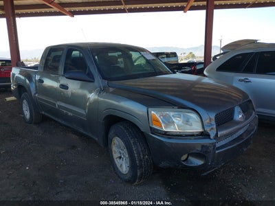 Mitsubishi Raider 2006