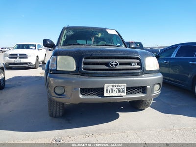 Toyota Sequoia 2004