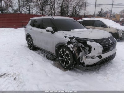 Mitsubishi Outlander 2022