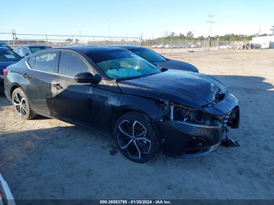 Nissan Altima 2024