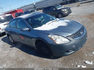Nissan Altima 2012
