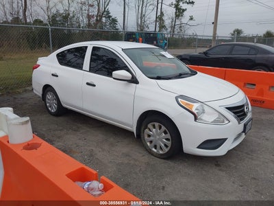 Nissan Versa 2018
