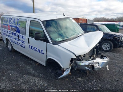GMC SAVANA 1500 2011