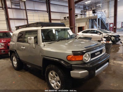 Toyota Fj cruiser 2010