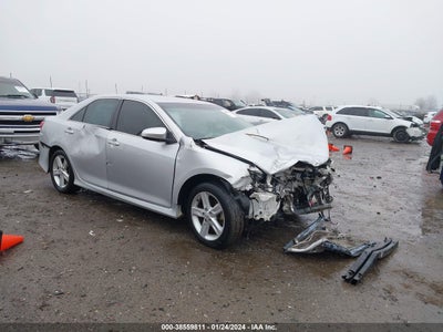 Toyota Camry 2014