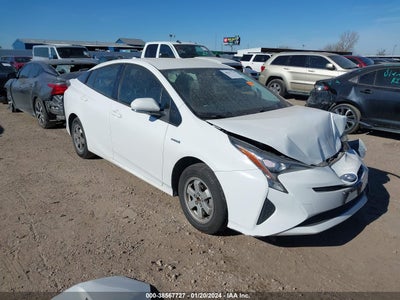 TOYOTA PRIUS 2017