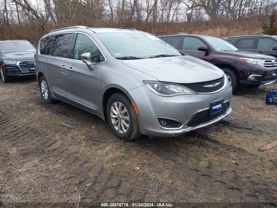 CHRYSLER PACIFICA 2019