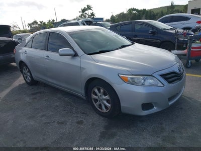 Toyota Camry 2011