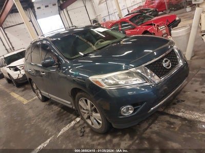 Nissan Pathfinder 2013