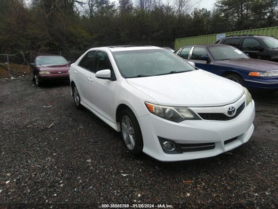Toyota Camry 2014